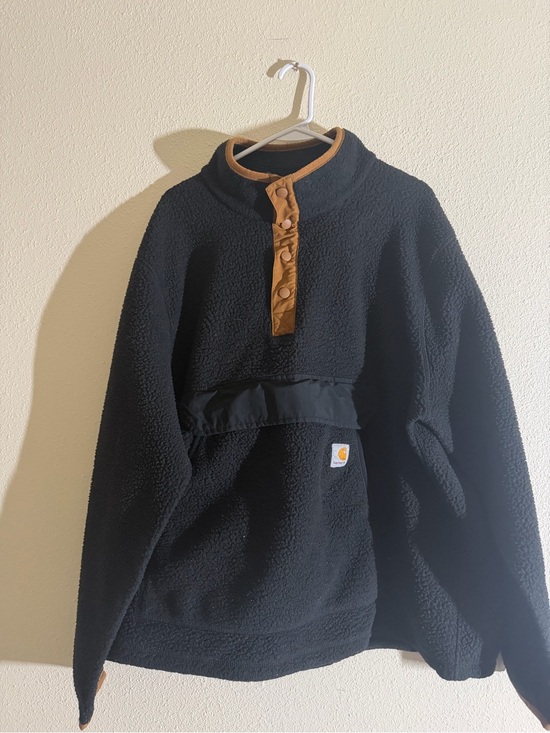 Carhartt Other - Carhartt Black Sherpa Pullover with Tan Accents